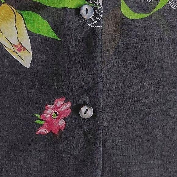 Vtg black floral short sleeve button down cotton Hawaiian shirt - Picture 13 of 13